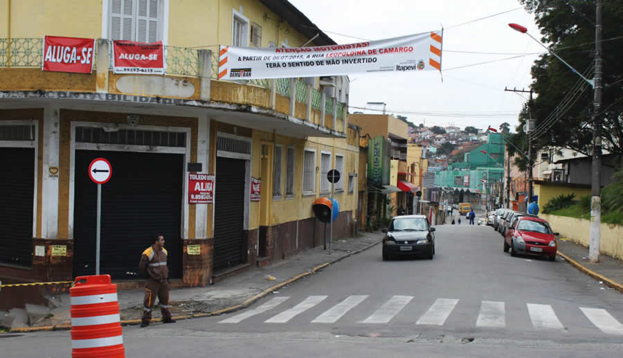  Ruas centrais de Itapevi têm sentido alterado a partir de segunda-feira (06)