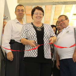  Núcleo Betânia Pela Família inaugura biblioteca