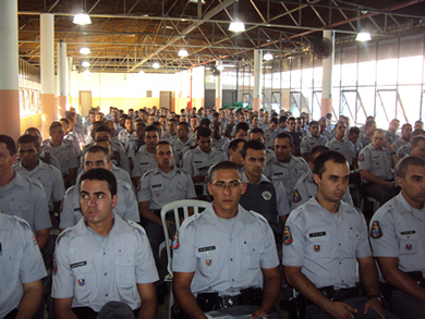  210 Policiais Militares chegam para policiamento