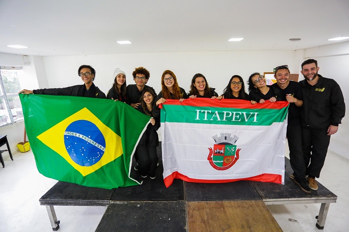  Grupo de Teatro de Itapevi se apresenta na Bolívia nesta quinta (28)