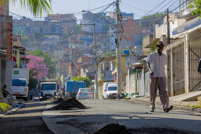  Prefeitura de Itapevi recapeia rua no Jardim Rosemary