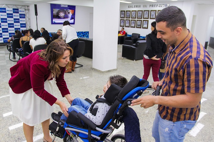  Prefeitura e Associação Rainha da Paz assinam convênio para atender crianças e adolescentes especiais de Itapevi