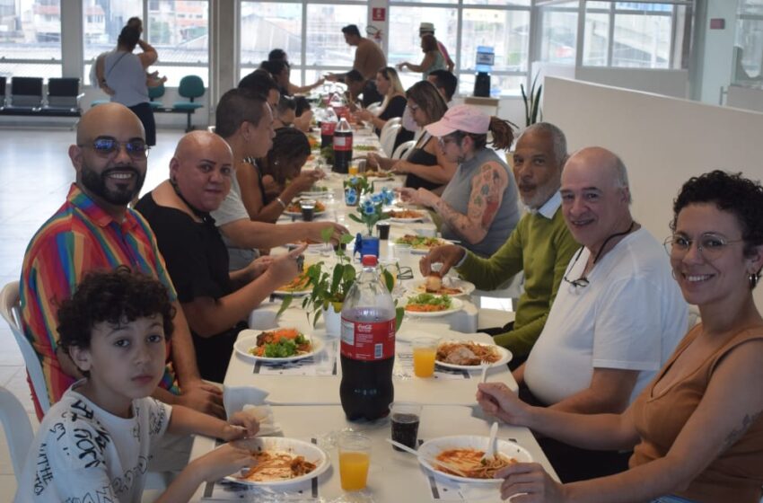  Café com Orgulho reúne lideranças, instituições e artistas em Itapevi