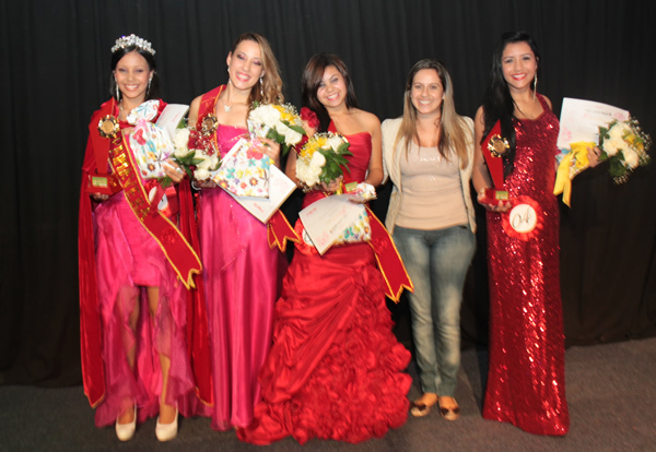  Camila Godoi prestigia concurso Miss Primavera Cultural
