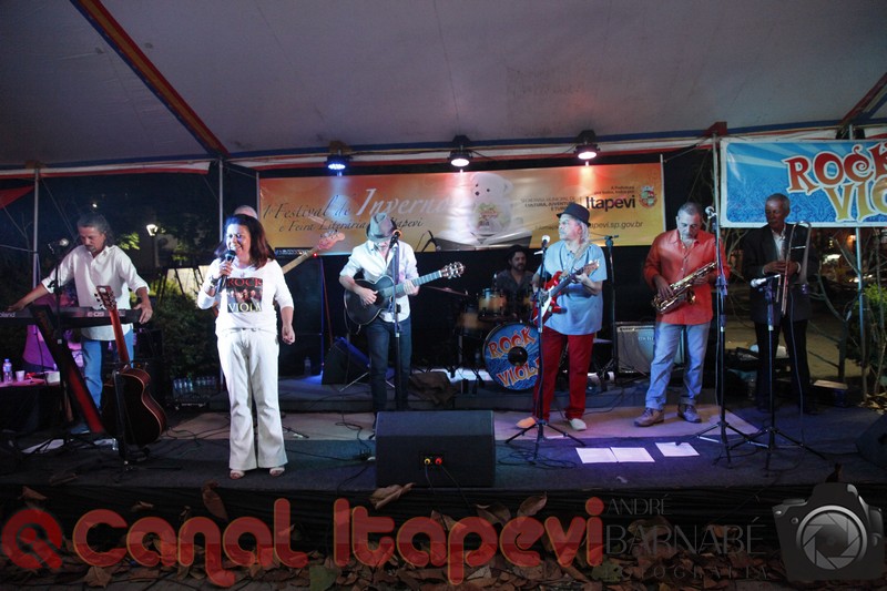  Veja as Fotos do show da Banda Rock Viola. Barnabé Fotografia