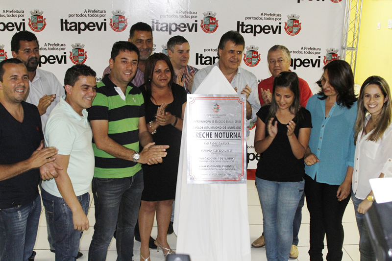  Vereadores prestigiam lançamento da 7ª creche noturna de Itapevi