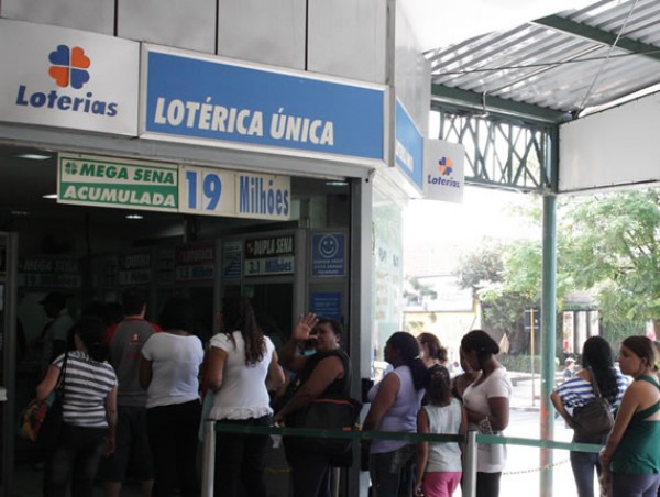  O ganhador da Mega Sena de R$ 36,4 milhões fez um único jogo na Lotérica do ItaShopping Centro