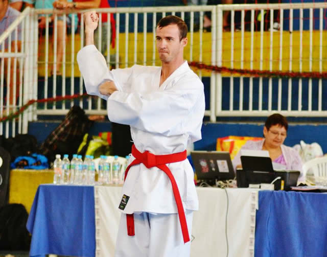  Guarda Municipal de Itapevi irá disputar competição de Karate na Inglaterra