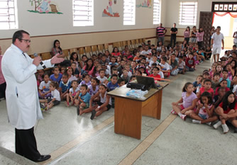  Itapevi faz palestras de saúde em escolas, empresas e instituições